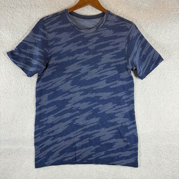 lululemon athletica Other - Lululemon Mens Size Small Blue Metal Vent Breathe Camo SS T-Shirt Active Gym Run